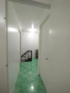 Dawn's Suite Home - Minuluang