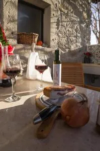 Holiday House Rea with BBQ and two terrace - Prodani