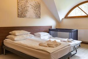 Złota Jesień Restauracja i Noclegi nad jeziorem