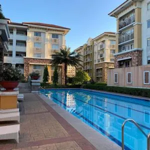 Renz's Metro Hideout - Mangahan