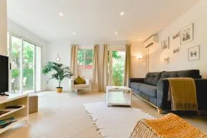 Charmant Appartement - Jardinet Privé - 5 minutes des plages Sanguinaires - Ajaccio - Pisinale