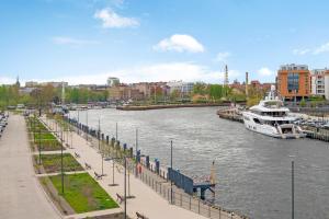 Nadmotławie Estate - Riverside, Gym & Sauna by Downtown Apartments