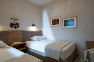 Irenes House Kalamitsi