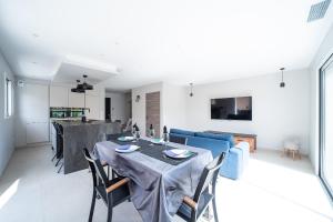 Maisons de vacances La Maison des Alberes - Maison climatisee pour 6 : photos des chambres