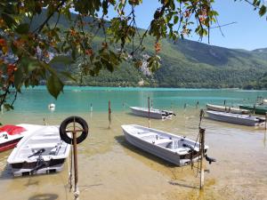 Campings Camping Le Hameau Des Pecheurs : photos des chambres