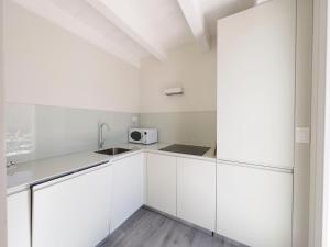 108 - Stupendo monolocale in centro storico a Numana sulla Costarella con terrazzo privato- SPIAGGIA WHITE BEACH CLUB OMAGGIO dal lun al ven FINO AL 02-08