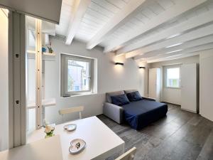 108 - Stupendo monolocale in centro storico a Numana sulla Costarella con terrazzo privato- SPIAGGIA WHITE BEACH CLUB OMAGGIO dal lun al ven FINO AL 02-08