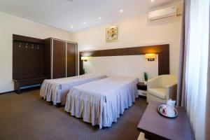 Double Room room in Hotel Evergreen