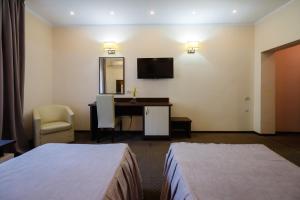 Twin Room room in Hotel Evergreen