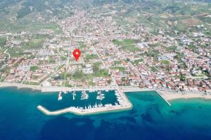 Sirius Villa Nikiti Sithonia Halkidiki 3 bedrooms 8 guests