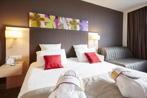Hotels Mercure Valenciennes Centre : Chambre Lit King-Size Privilège avec Canapé