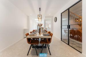 Casa Diva – renovated house for 12 in Blankenberge