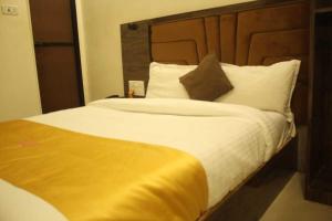 Hotel Siddharth Residency- Siddharth Nagar, Goregaon West