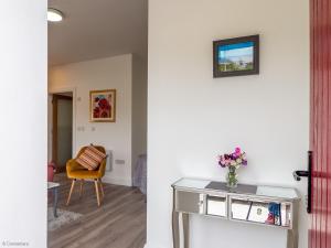 Kings Apartment 1 390