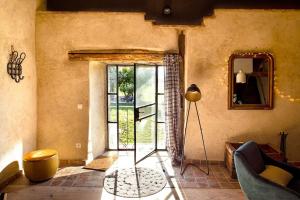 Maisons de vacances Belle maison, Drome entre amis, piscine naturelle : photos des chambres