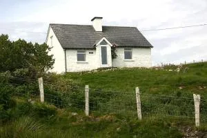 Letterfrack 106 Chaoimhe Pier View - Tullywee Bridge