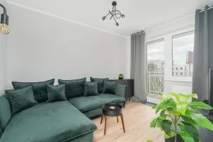 Spacious Apartment Ideal for Families by Noclegi Renters - Sołacz