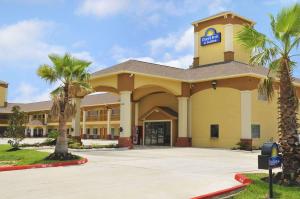 Days Inn by Wyndham Humble/Houston Intercontinental Airport