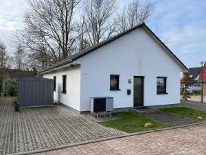 Ferienhaus mit 3 Schlafzimmer in Ostseenähe OVS 112 NEU