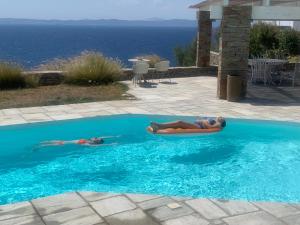 Elli s seafront pool villa, w/sandy beach in Kea, Cyclades