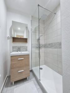 Maison Tita - maison avec parking, jardin et clim