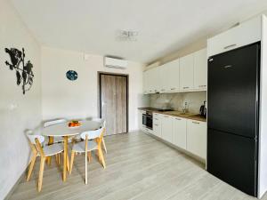 Lora Family Apartment