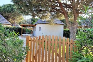 LA CASETA, Gîte 4 étoiles entre mer et lac marin - 4hvězdičkové hotely ve městě Le Barcarès