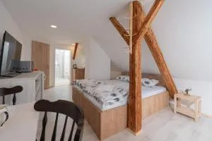 Zelena hiša pri Bjov - 波希基斯卡贝拉