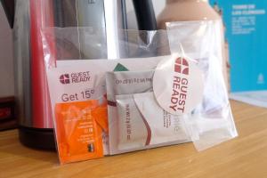 GuestReady - Back to Little World