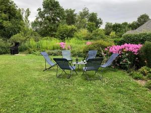 Maisons de vacances Gite Autre Ruche : Maison 3 Chambres