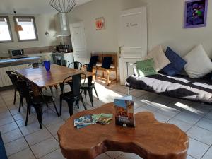 Sejours a la campagne Gite le Chene du Py : photos des chambres