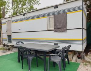 Campings Mobil home chez un particulier pour 1 a 3 personnes a 800 m de la plage de Valras pas dans un camping : photos des chambres