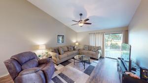 Escape to Magnolia Run 2 Bedroom Golf Villa