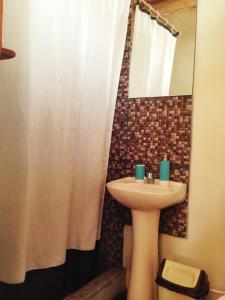 Casa Kresala, Surf House