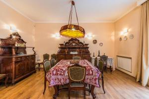 Apartment Baratashvili street