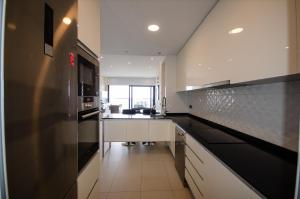 Sunset Drive 10 - 20 Luxury beach