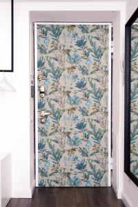 ComeCasa Modern Studio Crocetta M3