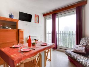 Studio pour 4 pers avec TV, parking, animaux admis, proche station de ski - FR-1-403-72