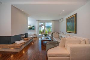 Luxury Apartment Nana 