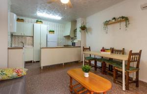 Nice Apartment In San Pedro Del Pinatar