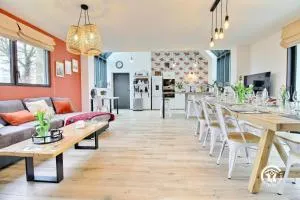 Les maisons de l'if - 蓬蒂维