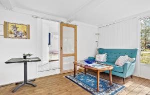 1 Bedroom Beautiful Home In Tikøb