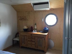 Sejours chez l'habitant peniche l oiseau bleu : photos des chambres