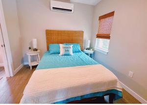 Hidden Beach Bungalow