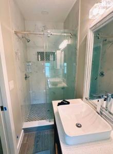 Hidden Beach Bungalow