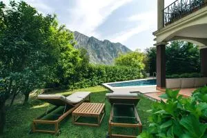 Villa Green Hill with Private pool & Scenic view - Gornji Orahovac