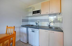 Lovely Home In Calvisson With Wifi