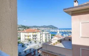 4 Bedroom Awesome Apartment In Imperia - Civezza