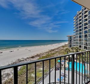 Edgewater Tower Ii 403