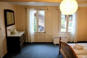 Family-friendly chalet apt with balcony